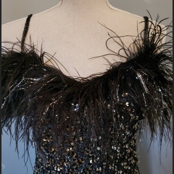 Perullo sequin gown - Picture 5 of 5